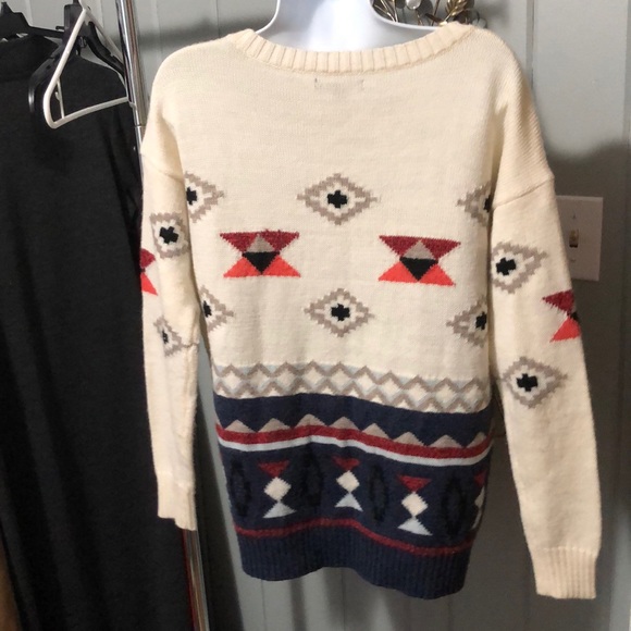 American Eagle southwestern print sweater size MD - Picture 5 of 6